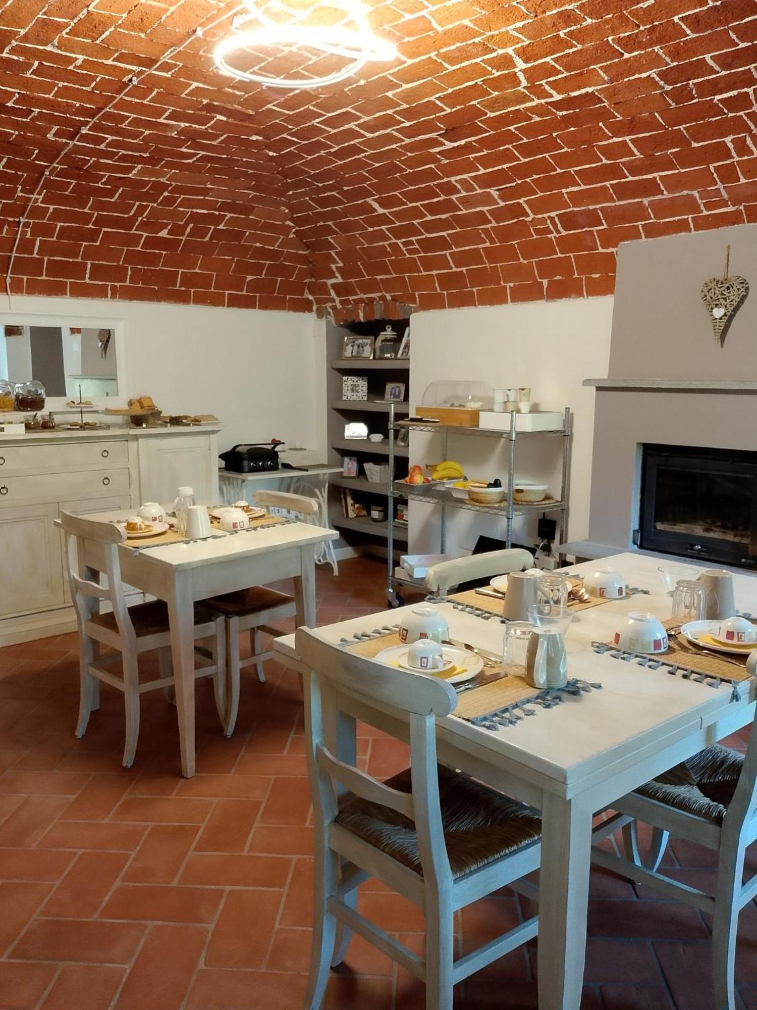 Cascina Spazio Indaco Castagnole Monferrato 外观 照片